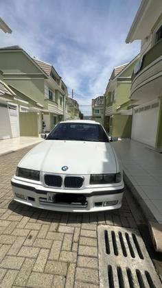 BMW 323i 2.5 SPORT COMPACT 24V GASOLINA 2P MANUAL